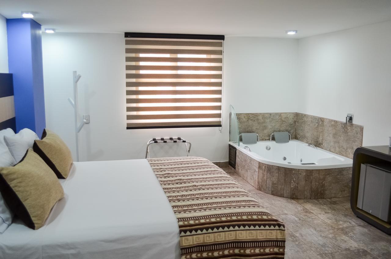 מדיין Hotel Parque 70 מראה חיצוני תמונה