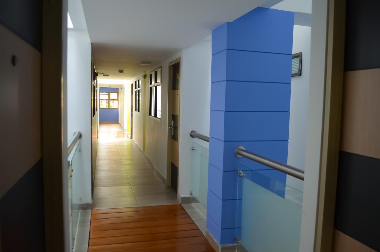 מדיין Hotel Parque 70 מראה חיצוני תמונה