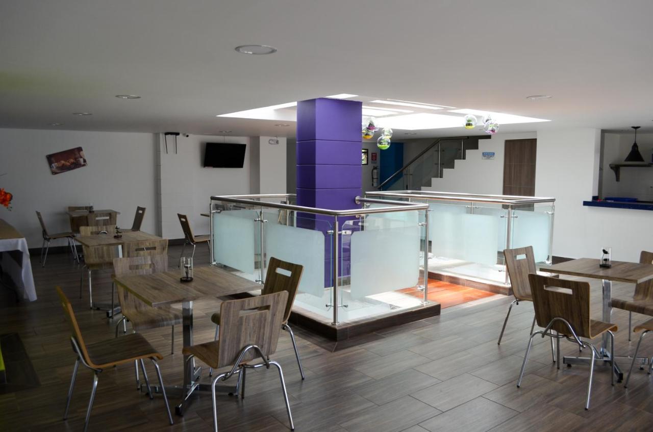מדיין Hotel Parque 70 מראה חיצוני תמונה