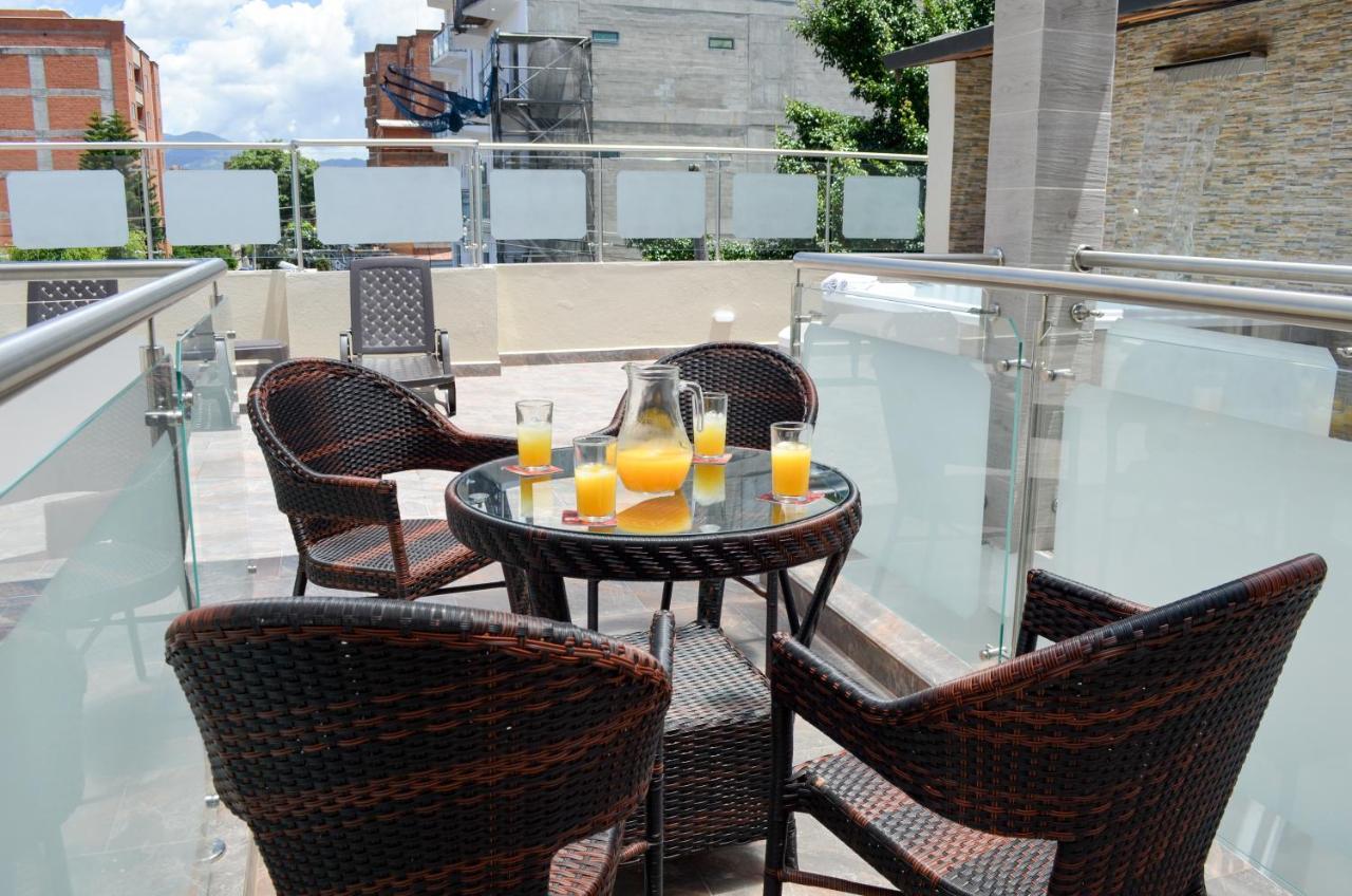 מדיין Hotel Parque 70 מראה חיצוני תמונה