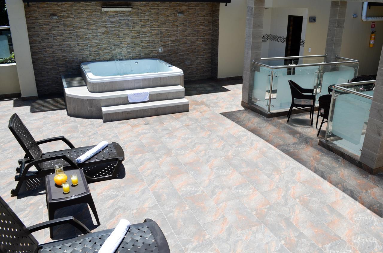 מדיין Hotel Parque 70 מראה חיצוני תמונה